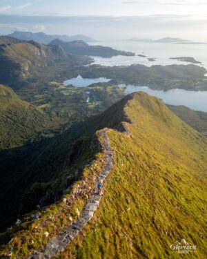 L'impressionnant escalier en pierre (vue drone) L'impressionnant escalier en pierre (vue drone)