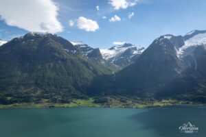 Lake Oppstrynsvatnet and the village of Fosnes Lake Oppstrynsvatnet and the village of Fosnes