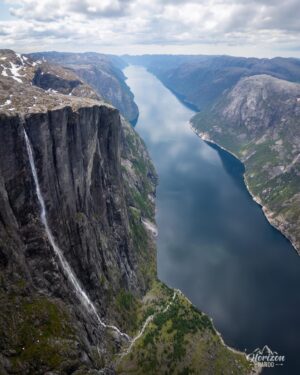 Lysefjord (drone shot) Lysefjord (drone shot)