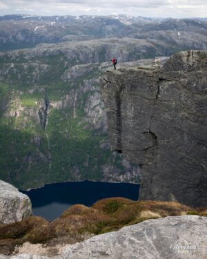 Above the void... Above the void...