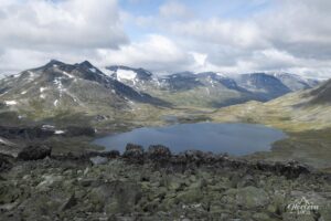 Lake Leirvatnet Lake Leirvatnet
